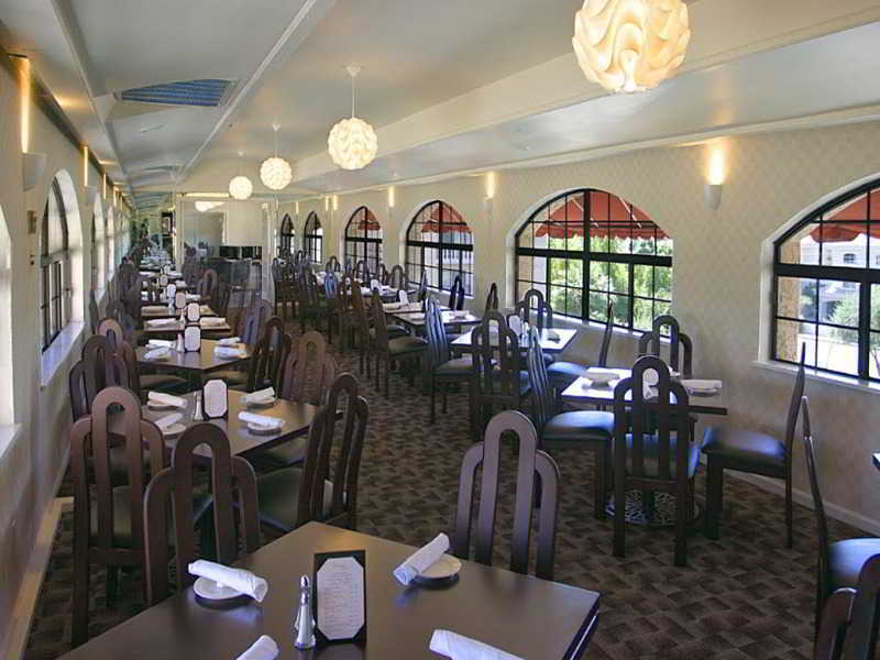 Embassy Suites By Hilton Scottsdale Resort Экстерьер фото