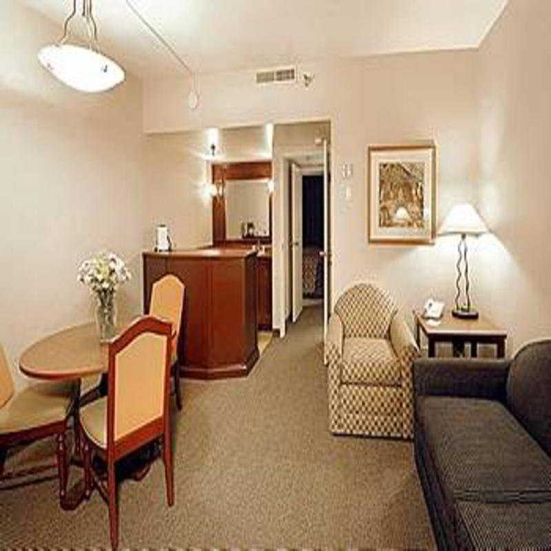 Embassy Suites By Hilton Scottsdale Resort Экстерьер фото