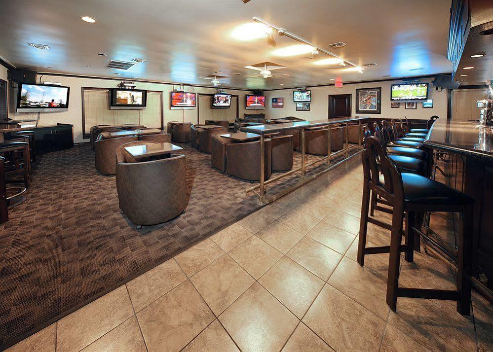 Embassy Suites By Hilton Scottsdale Resort Экстерьер фото